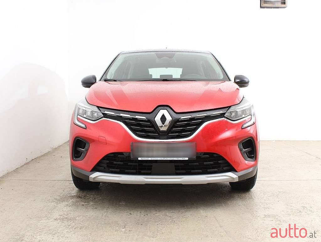 2021' Renault Captur photo #2