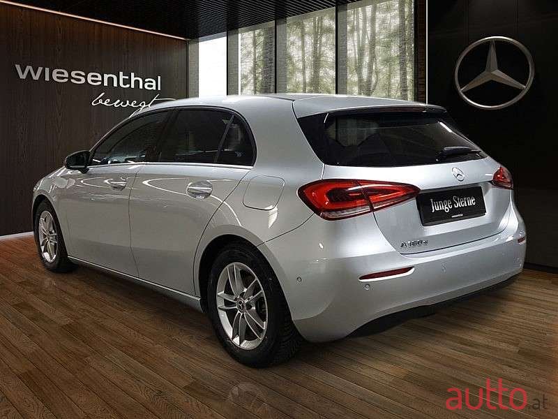 2020' Mercedes-Benz A-Klasse photo #1