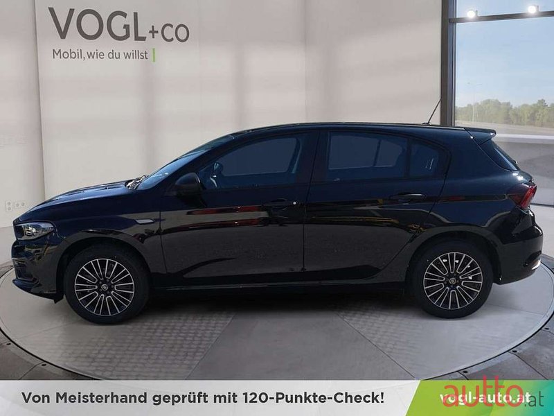 2023' Fiat Tipo photo #2