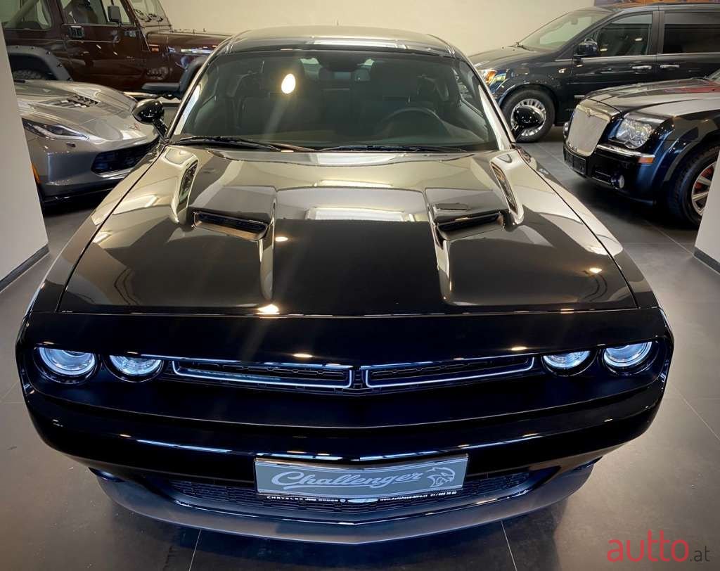 2022' Dodge Challenger photo #5