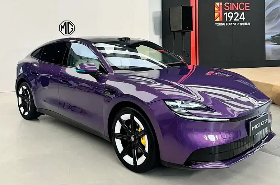 Porsche-Taycan-Klon kostet nur 16.300 Euro