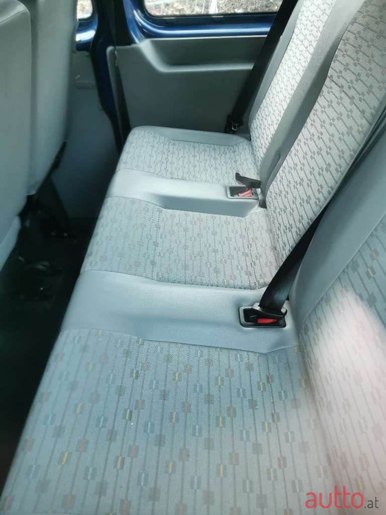 2010' Volkswagen T5 photo #6