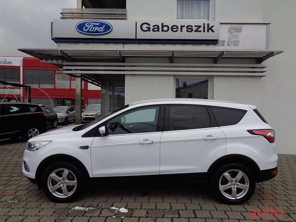 2018' Ford Kuga photo #2