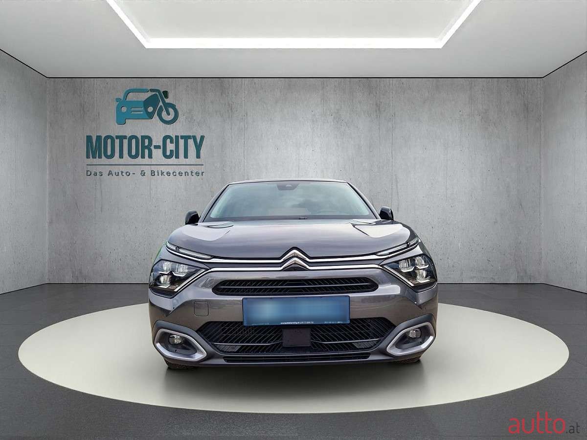 2024' Citroen C4 photo #2
