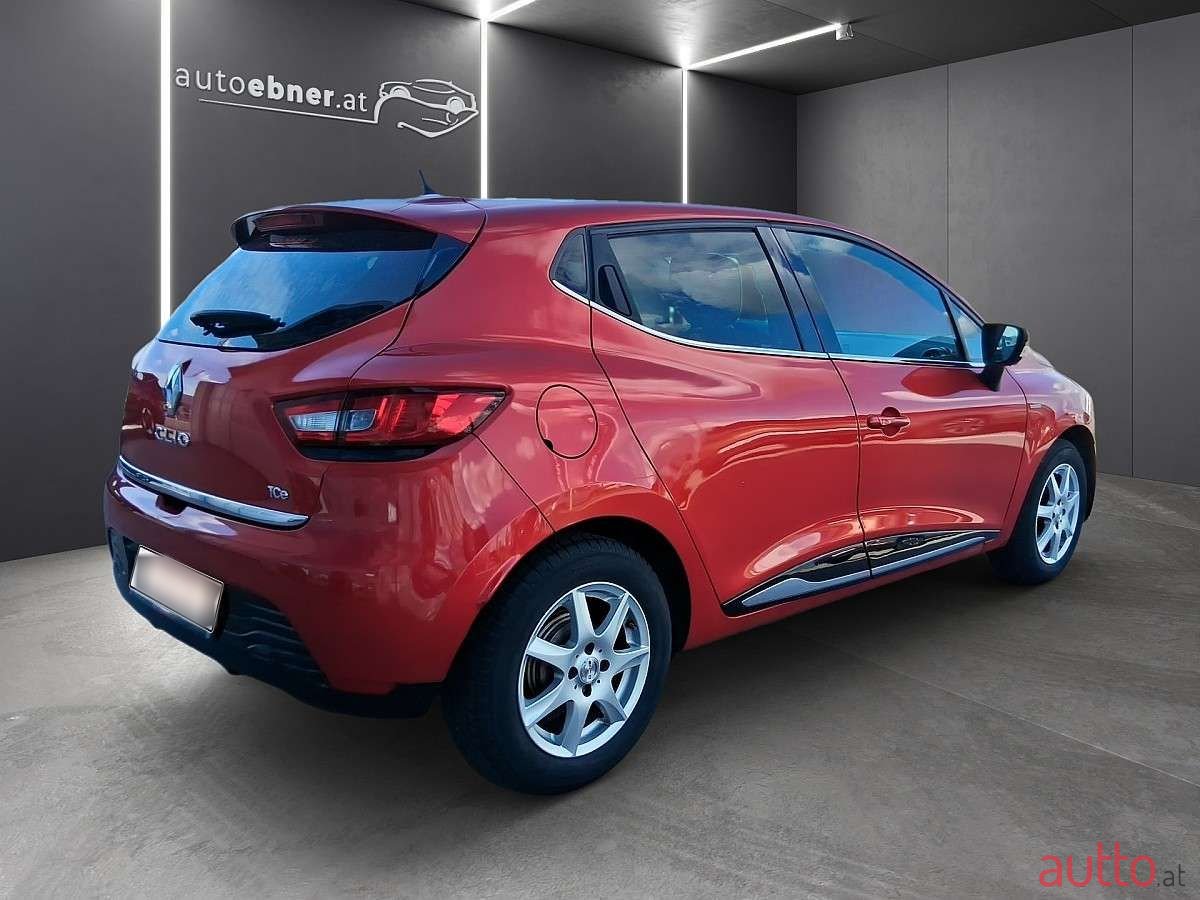 2015' Renault Clio photo #5