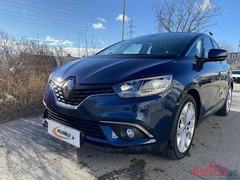 2018' Renault Scenic photo #4