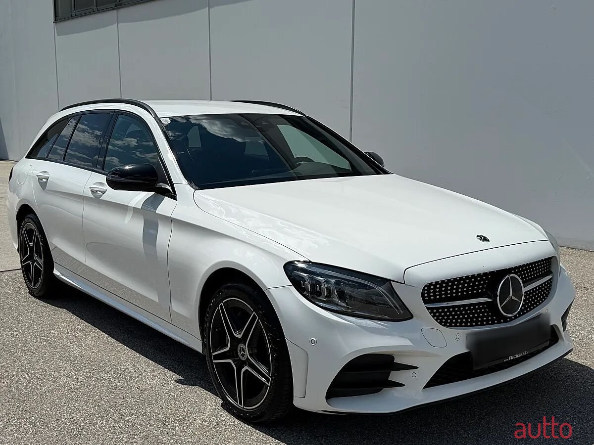 2019' Mercedes-Benz C-Klasse photo #2
