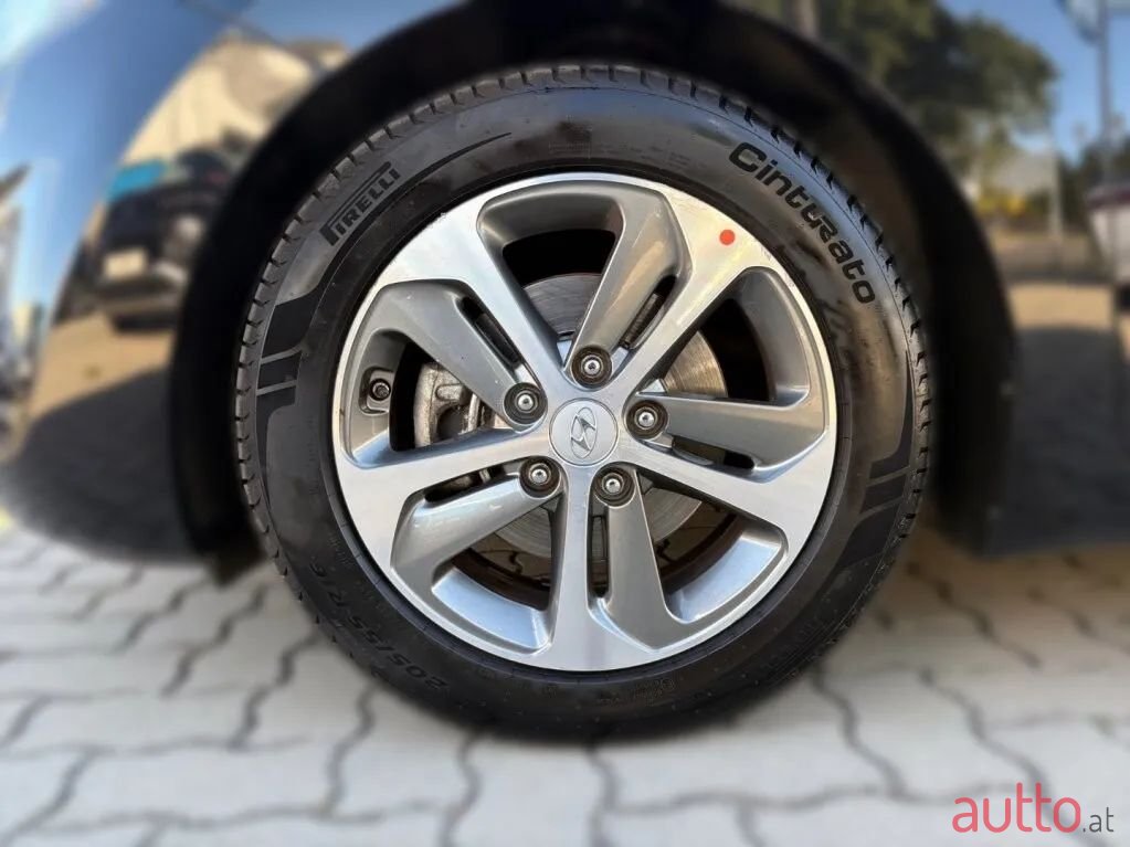 2016' Hyundai i30 photo #4