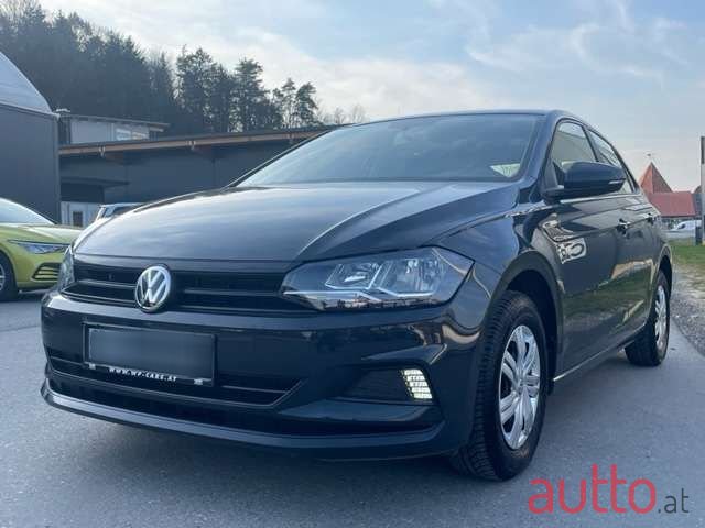 2019' Volkswagen Polo photo #3