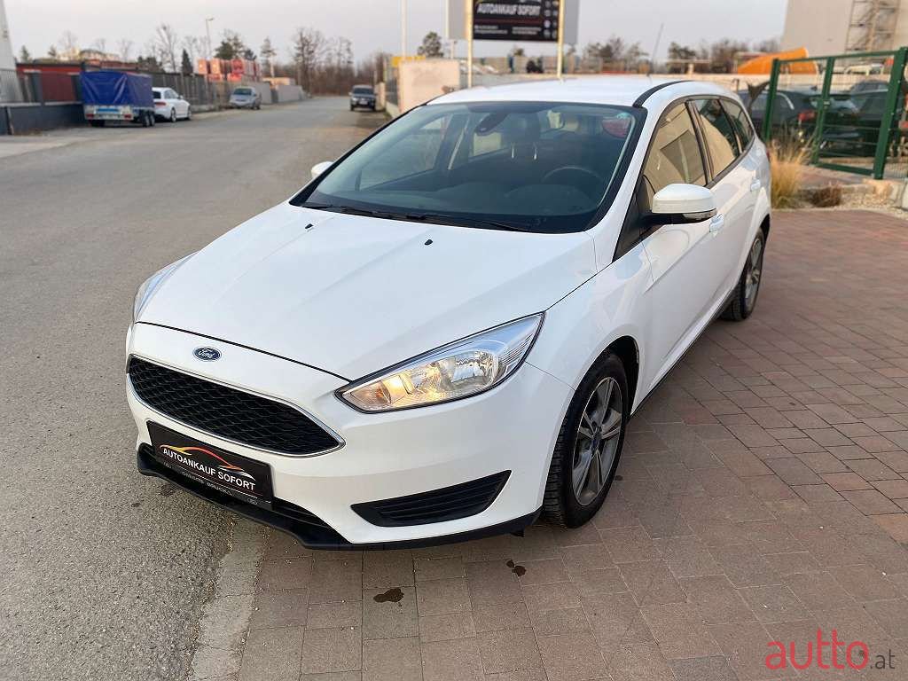 2015' Ford Focus photo #1