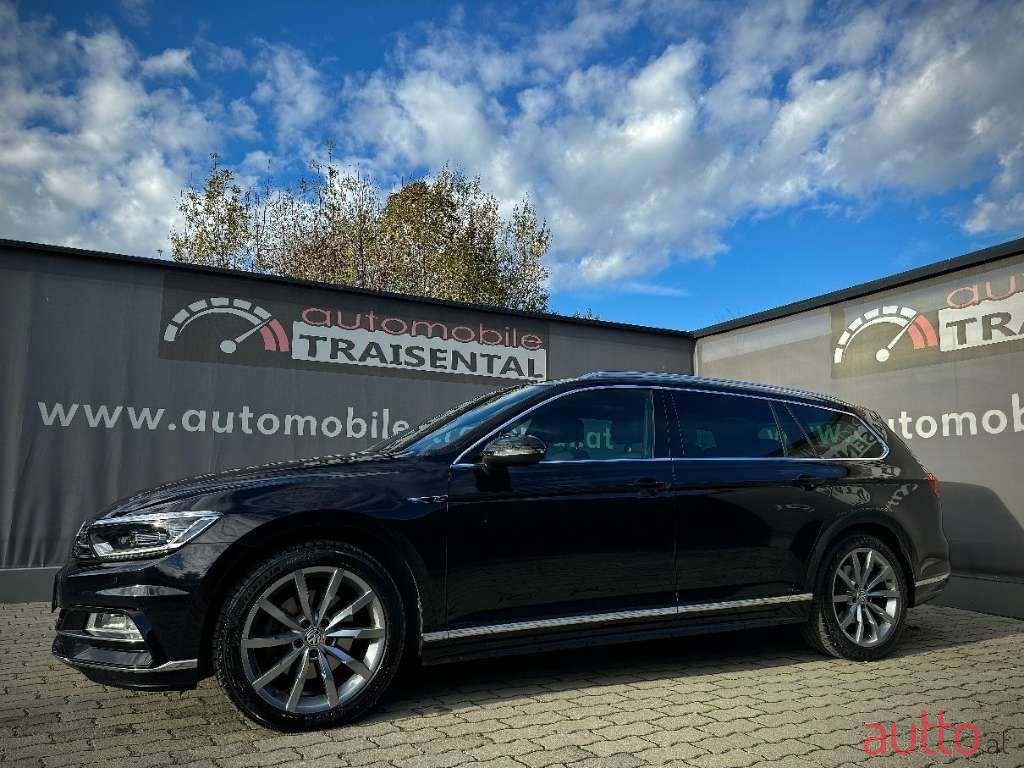 2019' Volkswagen Passat photo #4