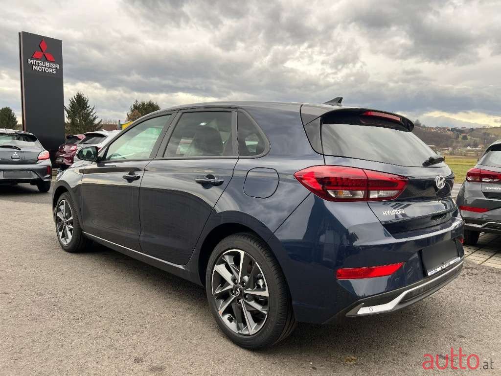 2024' Hyundai i30 photo #3