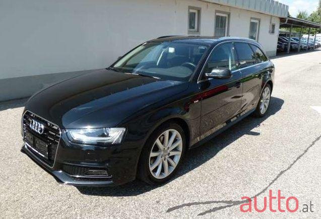 2013' Audi A4 photo #1