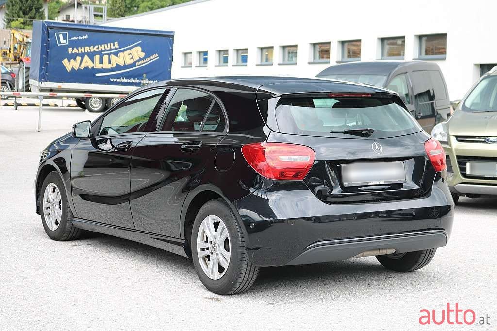 2018' Mercedes-Benz A-Klasse photo #3