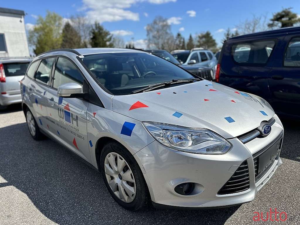 2012' Ford Focus photo #1