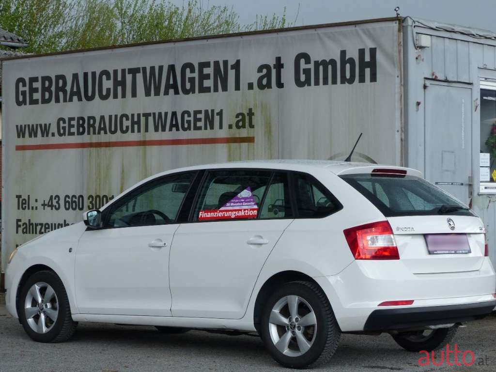 2015' Skoda Rapid photo #4
