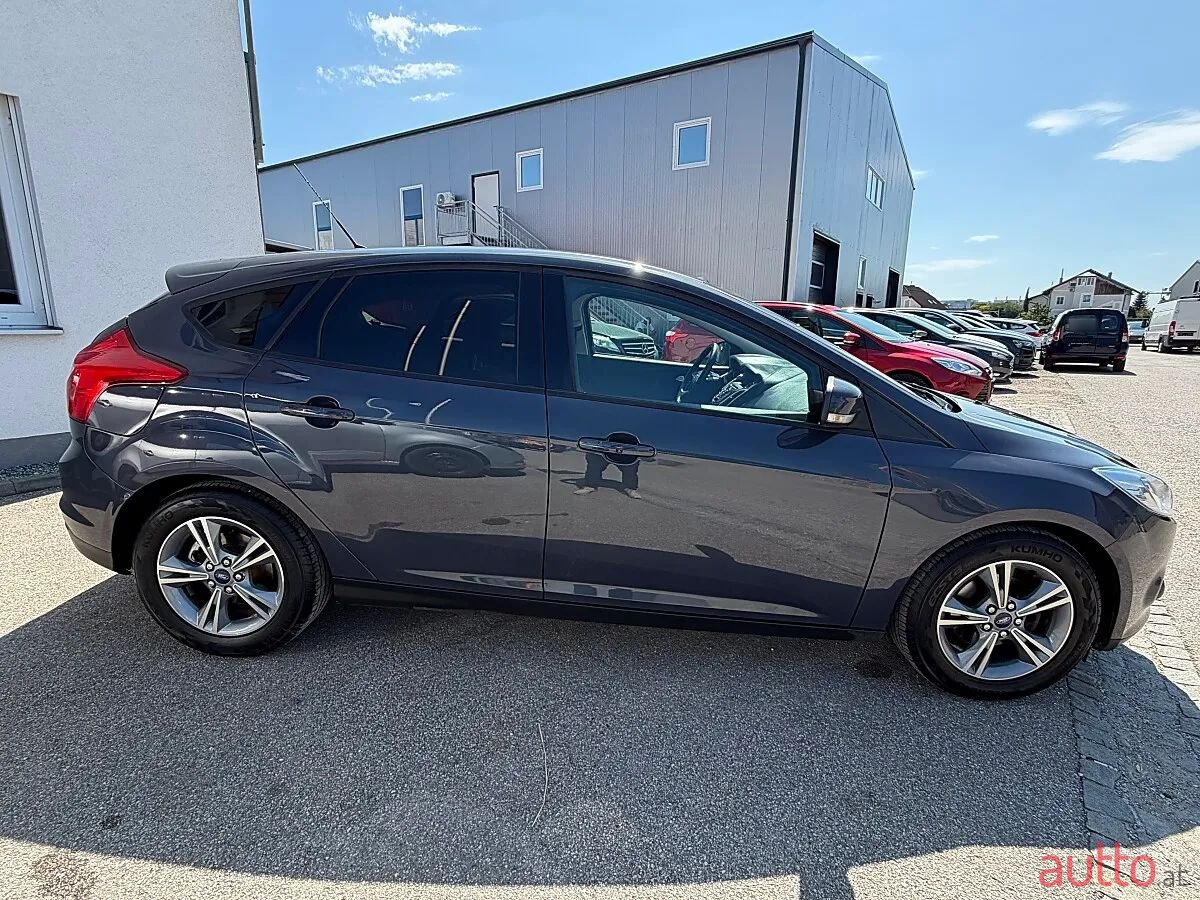 2013' Ford Focus photo #4