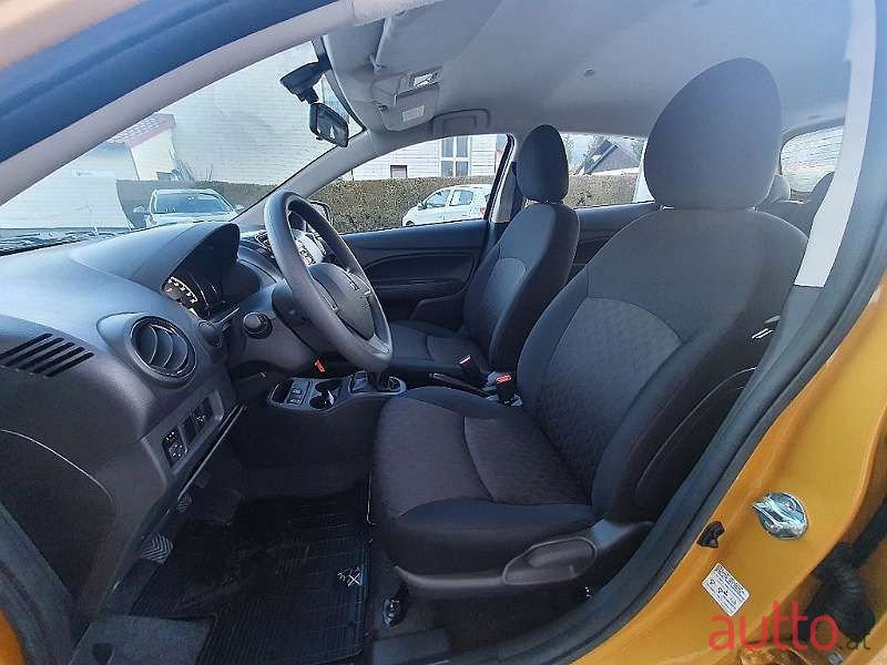 2021' Mitsubishi Space Star photo #5