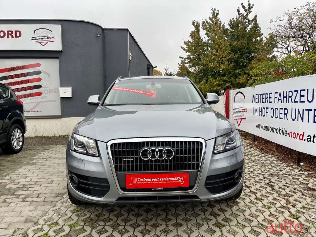 2010' Audi Q5 photo #2