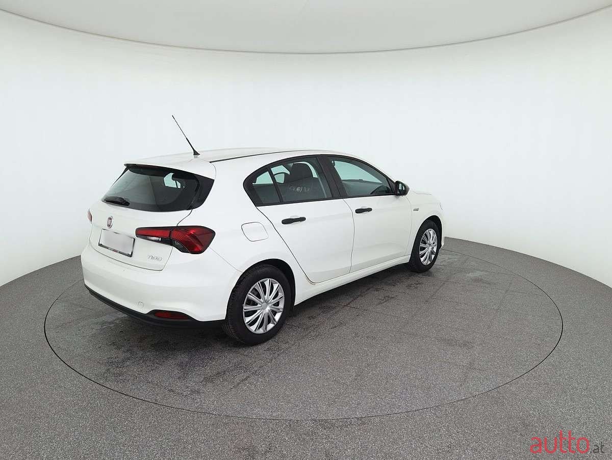 2018' Fiat Tipo photo #5
