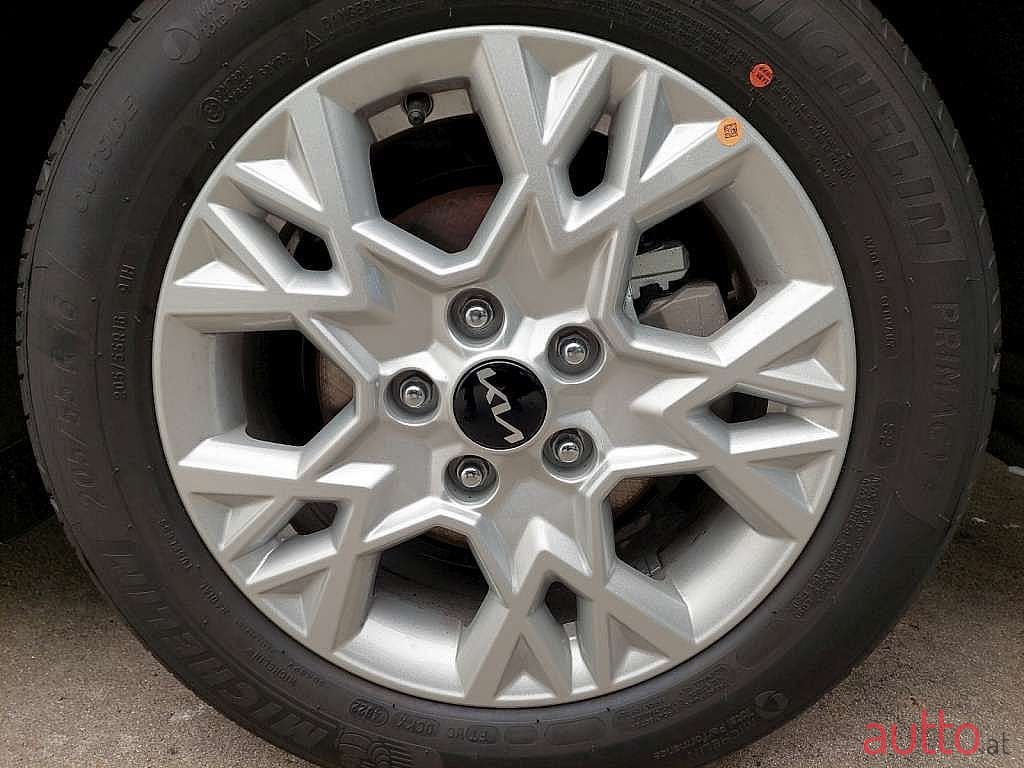 2022' Kia Ceed photo #6