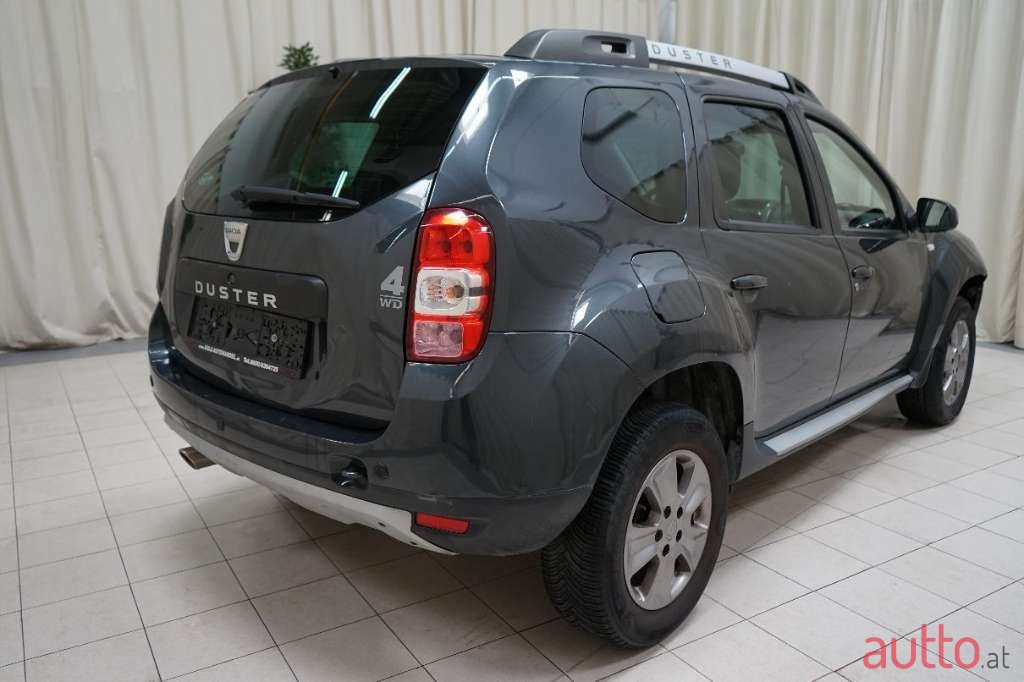 2014' Dacia Duster photo #6