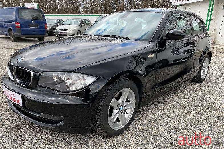 2008' BMW 1Er-Reihe photo #1