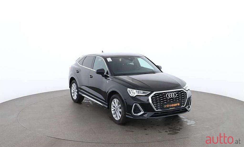 2020' Audi Q3 photo #5