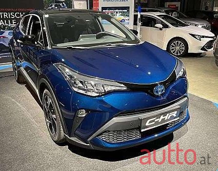 2023' Toyota C-Hr photo #2
