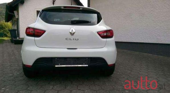 2016' Renault Clio photo #3
