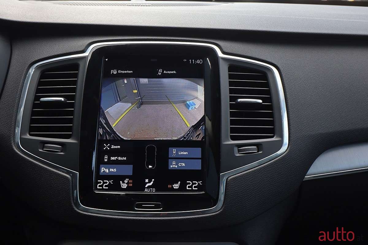 2019' Volvo XC90 photo #5