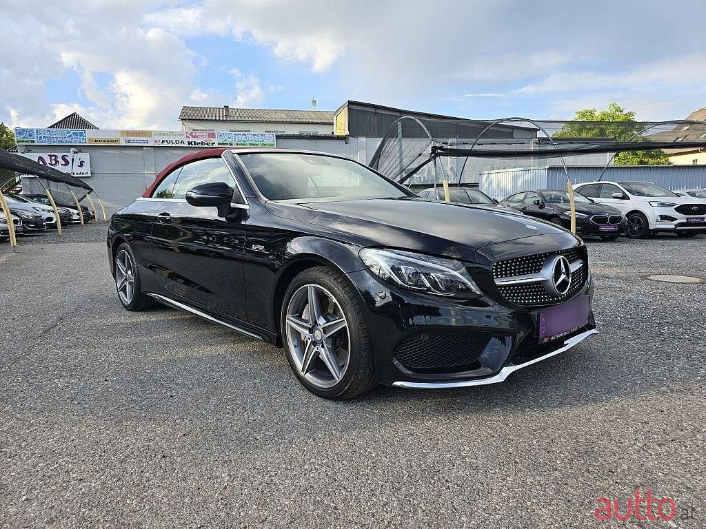 2017' Mercedes-Benz C-Klasse photo #4