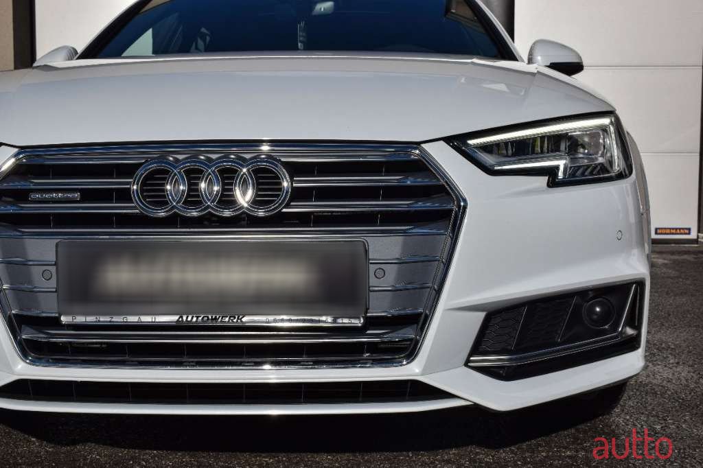 2019' Audi A4 photo #4