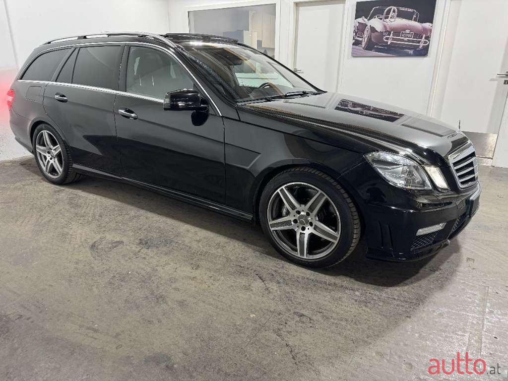 2012' Mercedes-Benz E-Klasse photo #2