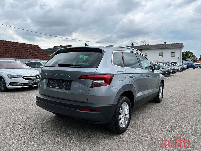 2020' Skoda Karoq photo #2