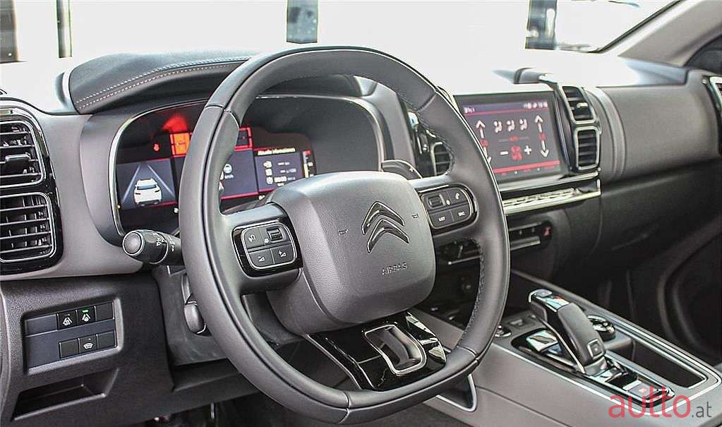 2022' Citroen C5 Aircross photo #6