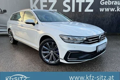 2020' Volkswagen Passat