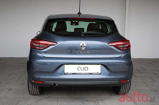 2022' Renault Clio photo #3