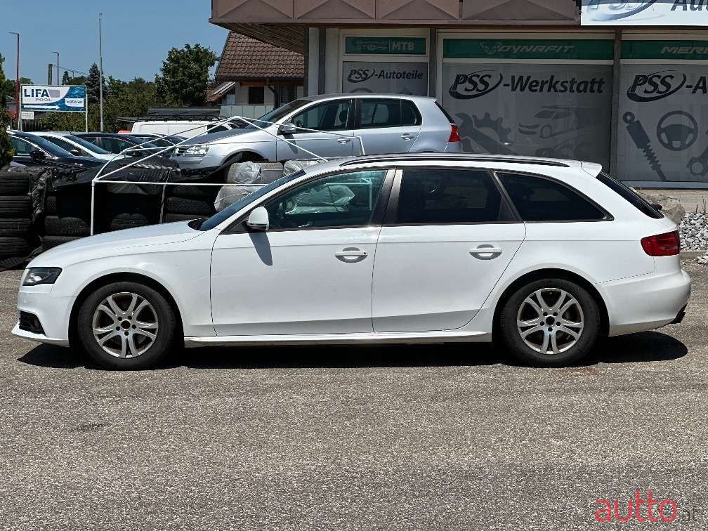 2009' Audi A4 photo #2