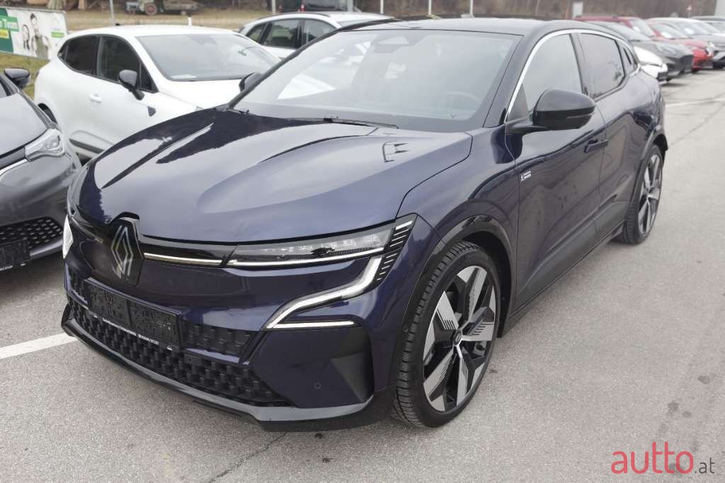 2022' Renault Megane photo #1