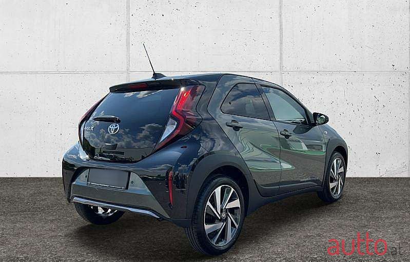 2023' Toyota Aygo photo #5