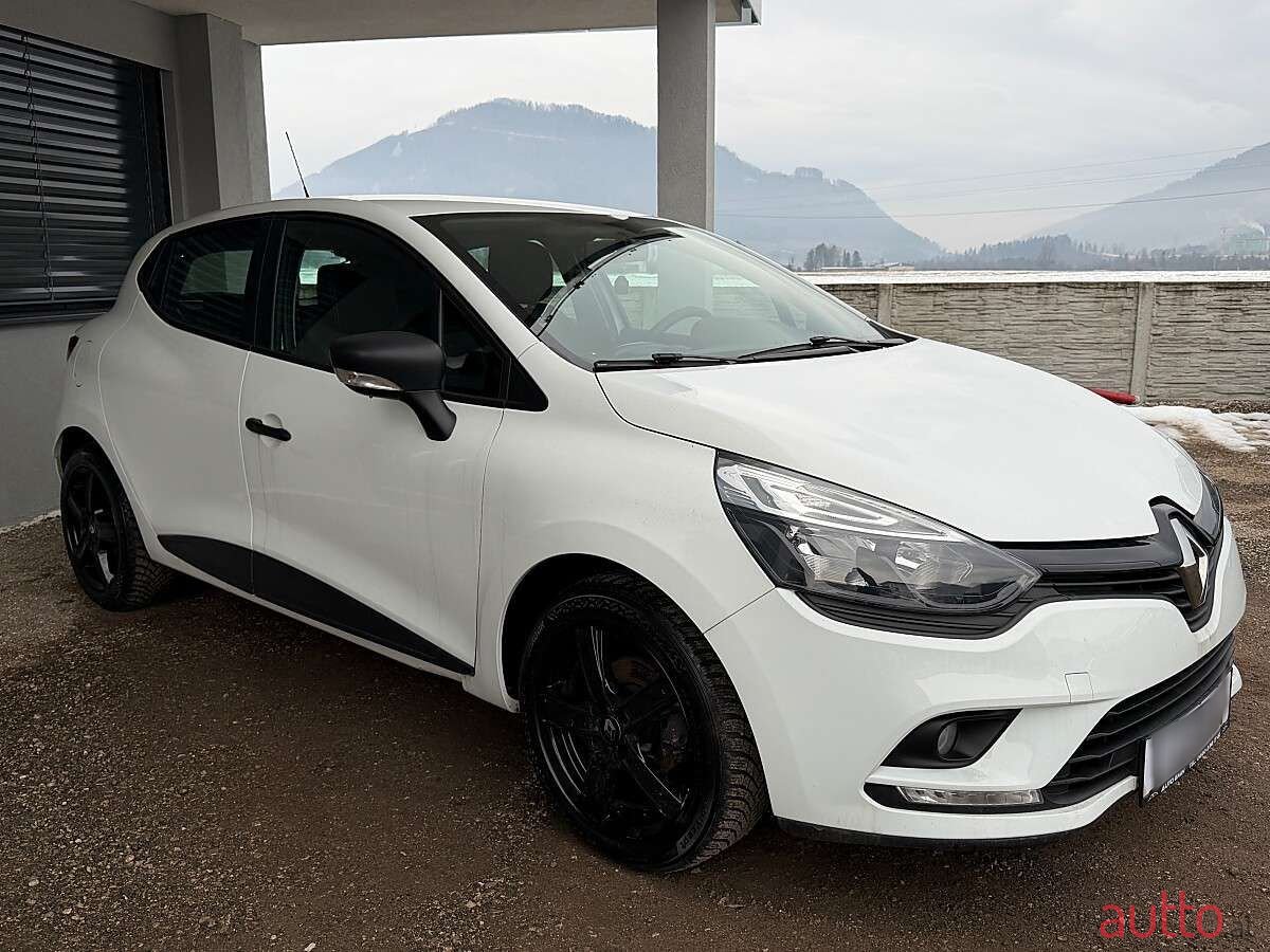 2017' Renault Clio photo #3