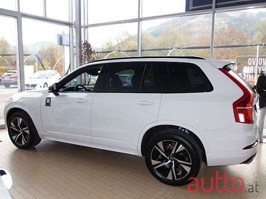 2020' Volvo XC90 photo #2