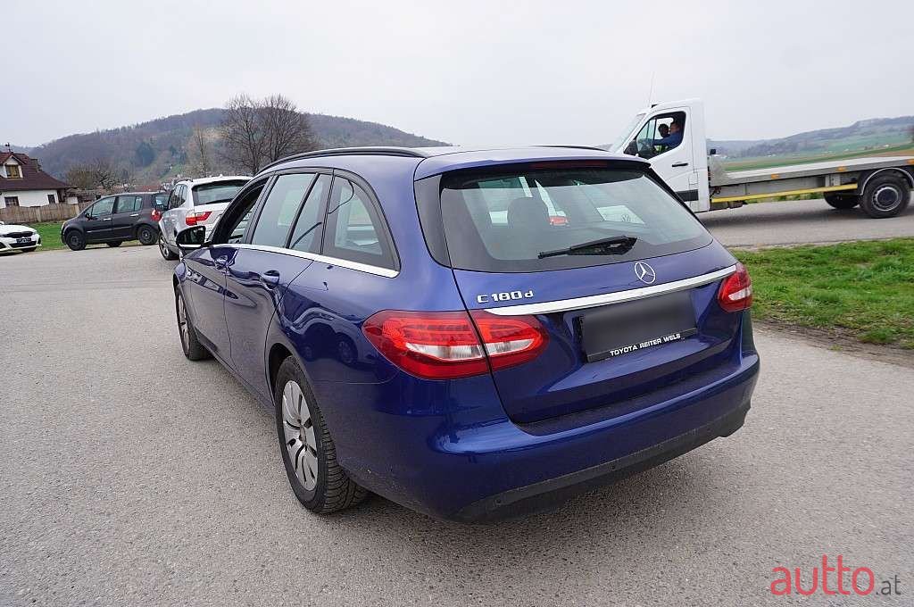 2016' Mercedes-Benz C-Klasse photo #4