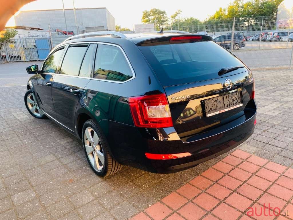 2016' Skoda Octavia photo #6