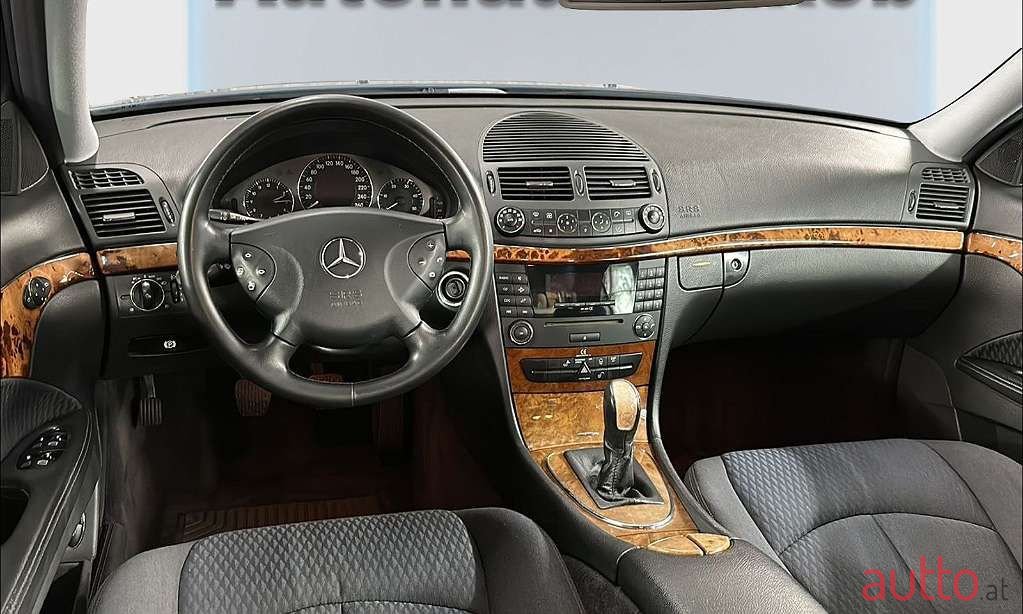 2003' Mercedes-Benz E-Klasse photo #4