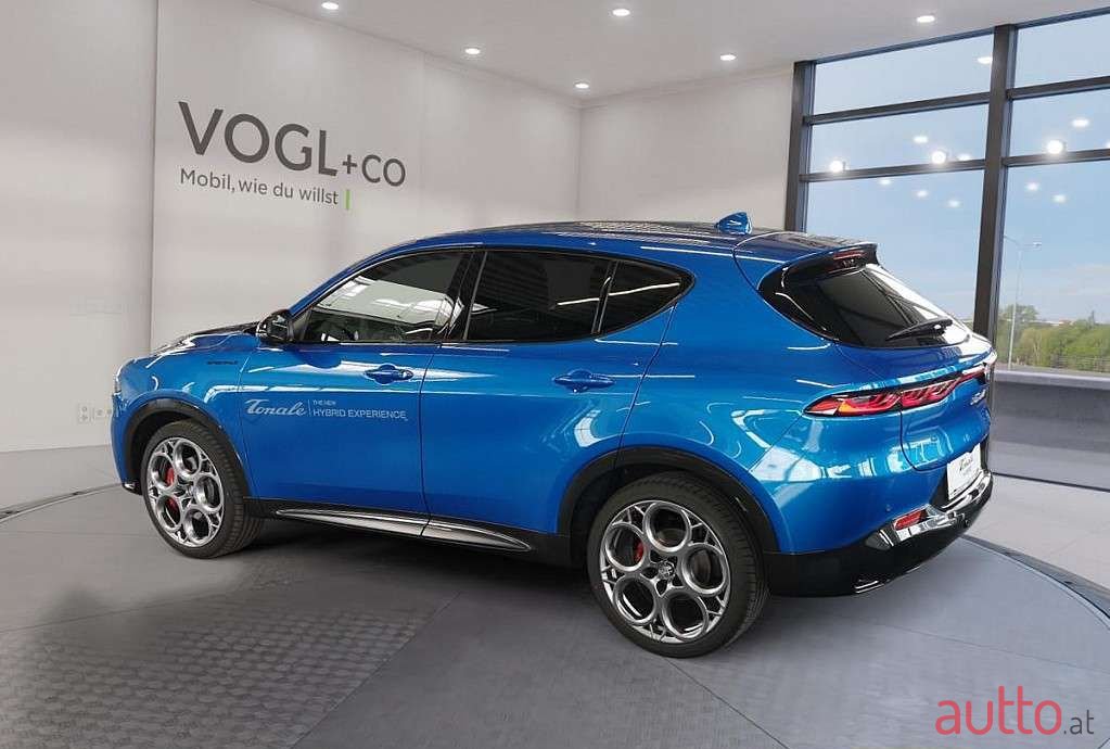 2022' Alfa Romeo Tonale photo #3