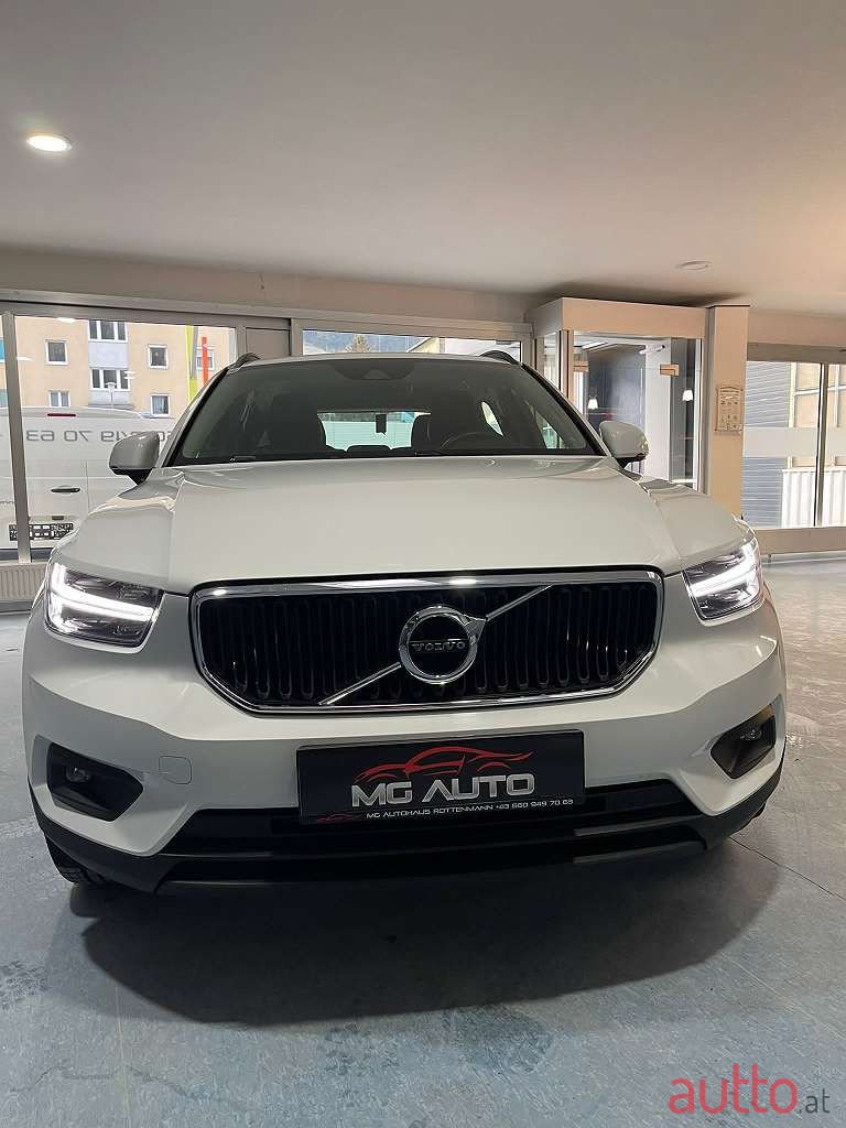 2018' Volvo Xc40 photo #4