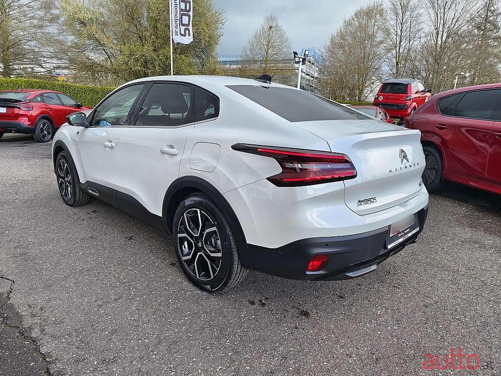 2023' Citroen C4 X photo #4