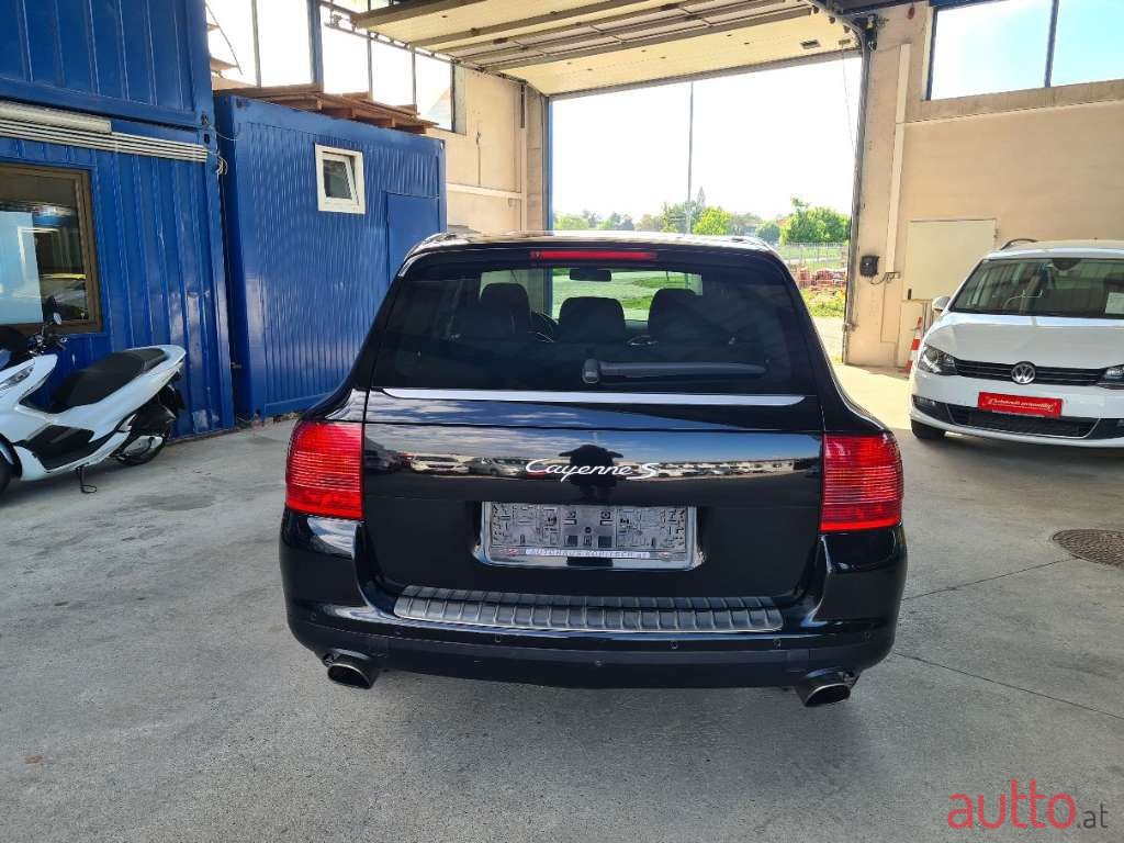 2006' Porsche Cayenne photo #6